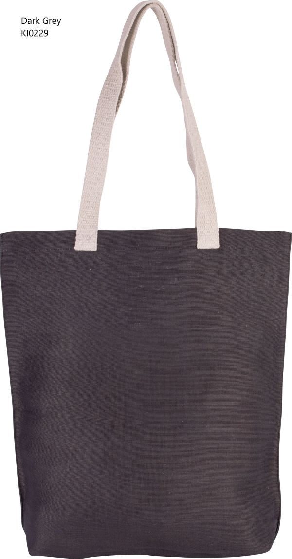 Shopper in Juco Conscious Collection